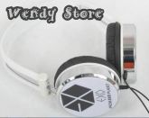 Fone EXO