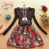 Vestido florido com renda