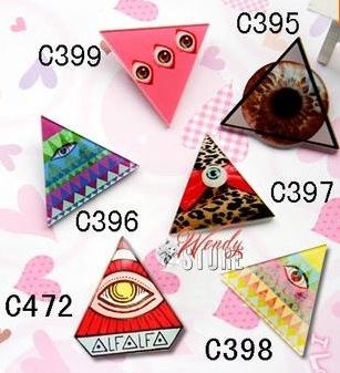 Broches